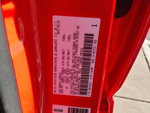 Used 2024 Toyota Tacoma TRD Off-Road image 18