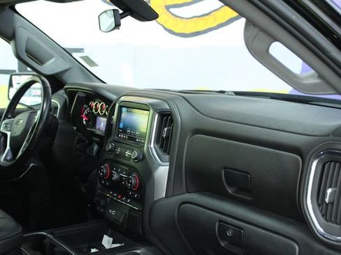 Used 2020 Chevrolet Silverado 1500 RST w/ True North Edition AWD/4WD image 10