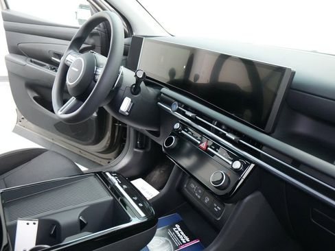 New 2026 Hyundai Tucson Blue SE image 27