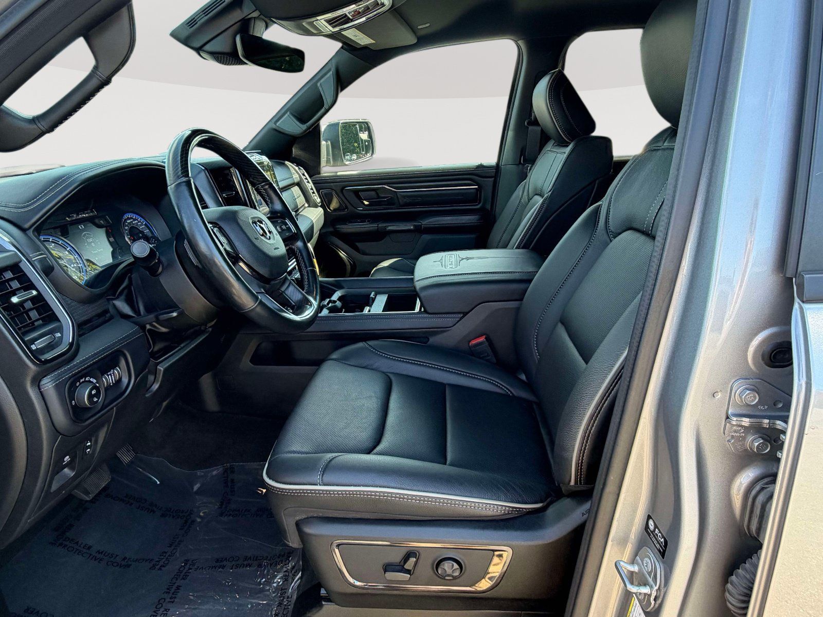 Used 2022 RAM 1500 Limited w/ Night Edition AWD/4WD image 21