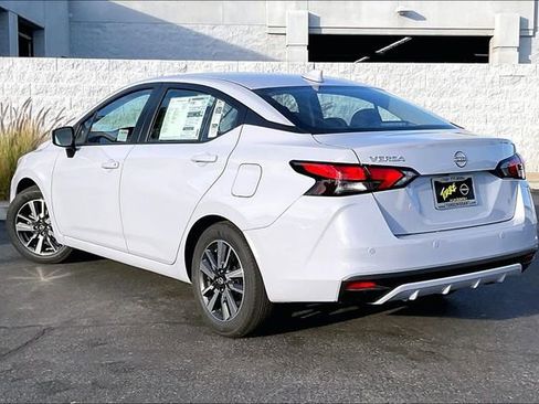 New 2025 Nissan Versa SV w/ Trunk Package image 2