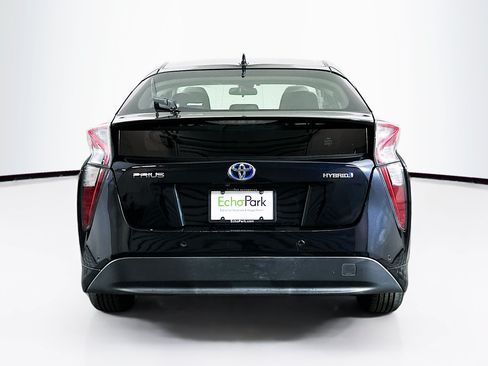 Used 2017 Toyota Prius Three FWD image 7