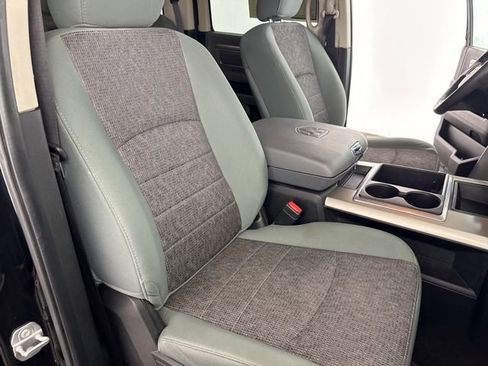 Used 2015 RAM 1500 Big Horn image 31