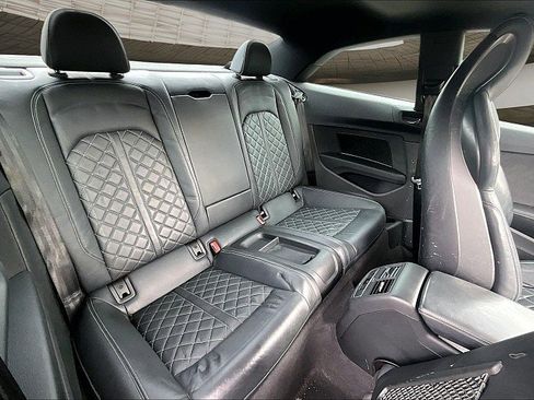 Used 2022 Audi S5 Premium Plus w/ Premium Plus image 25