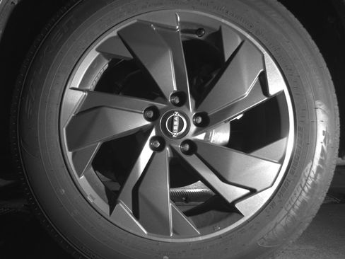 Used 2025 Nissan Rogue SV image 14