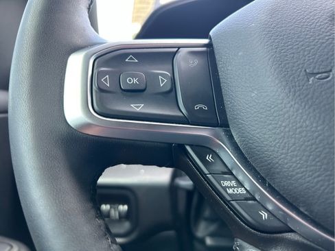 Used 2025 RAM 1500 Big Horn RWD image 14