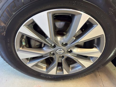 Used 2018 Nissan Murano SL w/ Moonroof Package AWD/4WD image 33