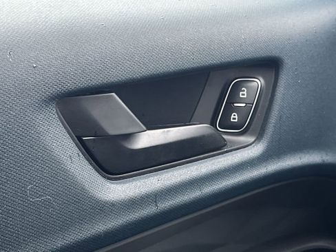 Used 2022 Ford Maverick XL image 17