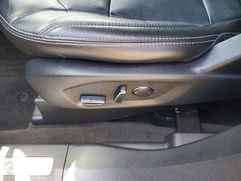 Used 2018 Ford Explorer Limited FWD image 20
