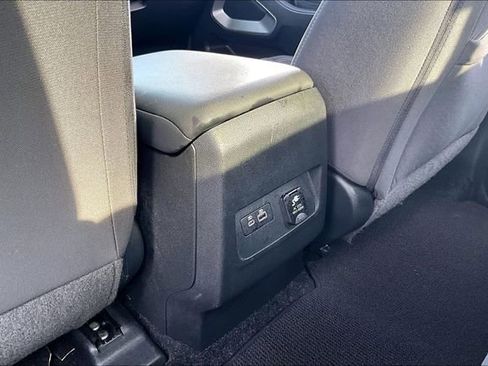 Used 2023 Nissan Frontier SV w/ SV Convenience Package image 18