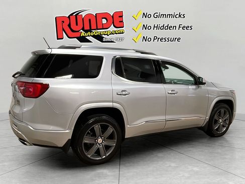Used 2018 GMC Acadia Denali w/ Technology Package image 5