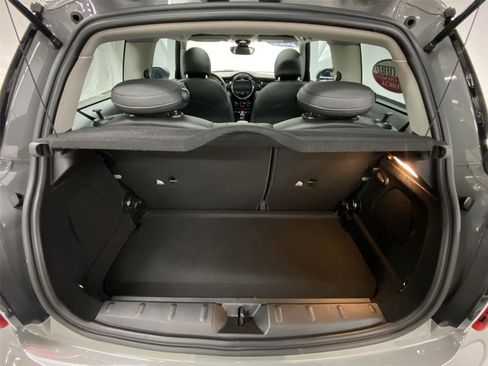 Used 2023 MINI Cooper 2-Door Hardtop image 25