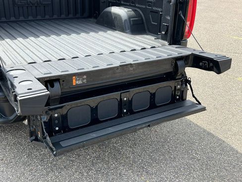 Certified 2025 GMC Sierra 1500 Denali w/ Denali Reserve Package image 15