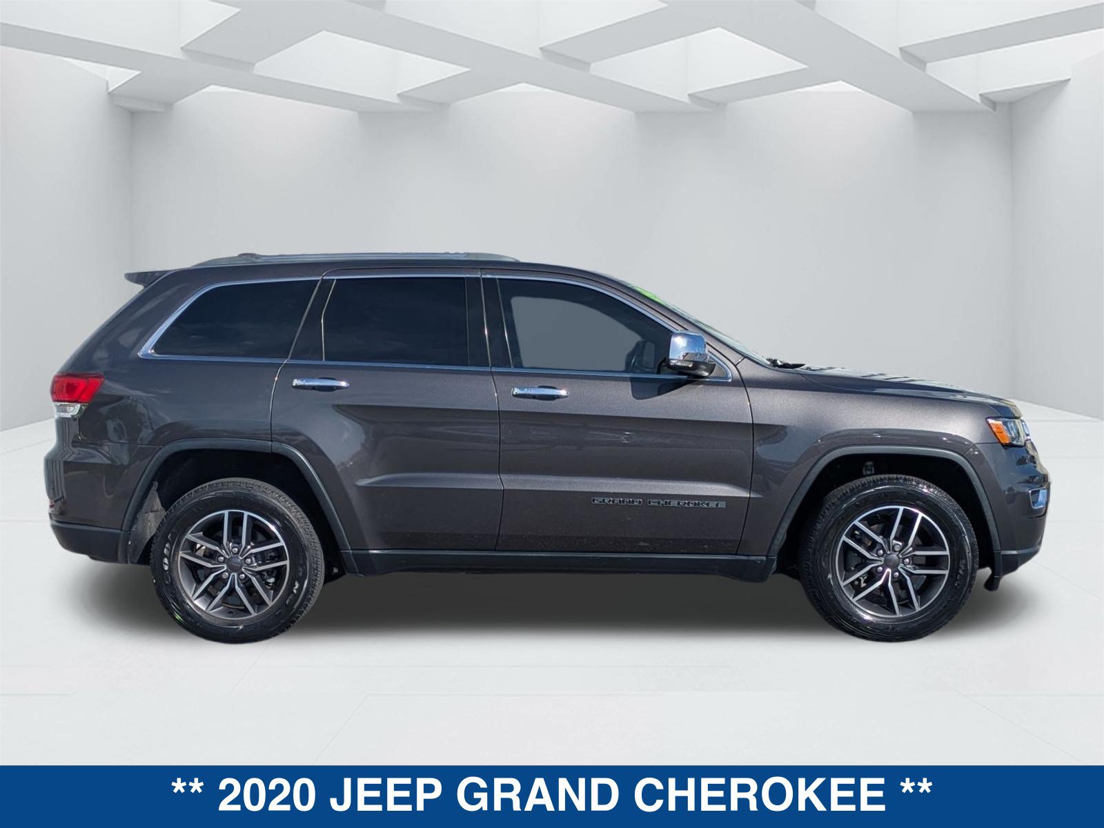 Used 2020 Jeep Grand Cherokee Limited AWD/4WD image 4