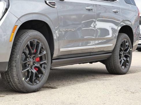 New 2026 GMC Yukon Denali w/ Sun & Power Step Package AWD/4WD image 7