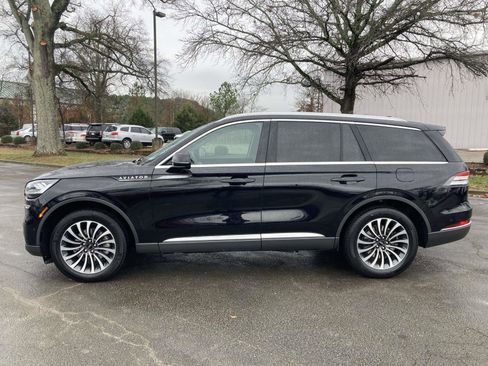 Certified 2023 Lincoln Aviator Reserve w/ Equipment Group 201A image 8