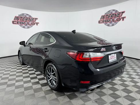 Used 2016 Lexus ES 350 ES 350 Sedan 4D w/ Luxury Package w/Wood Trim image 5