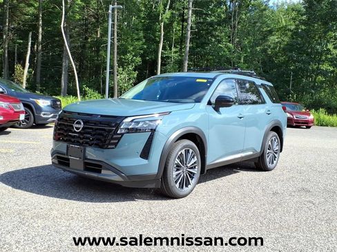 New 2026 Nissan Pathfinder Platinum AWD/4WD image 3