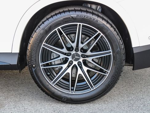 New 2026 Mercedes-Benz GLC 43 AMG 4MATIC image 10