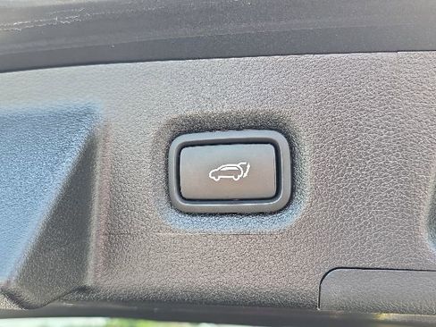 Certified 2023 Hyundai Santa Fe SEL w/ Premium Package FWD image 25