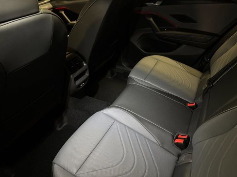 New 2026 Volkswagen Tiguan SE AWD/4WD image 11