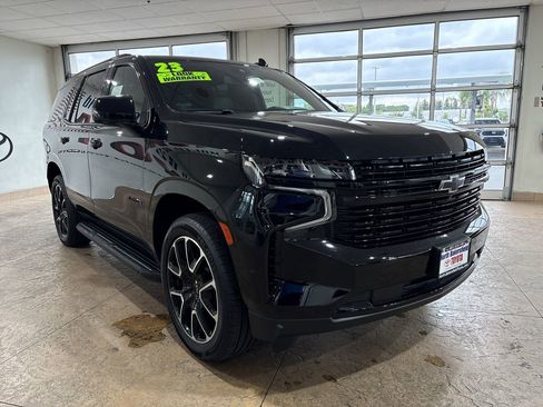 Used 2023 Chevrolet Tahoe RST w/ Luxury Package RWD image 4