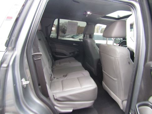 Used 2019 Chevrolet Tahoe LT image 10