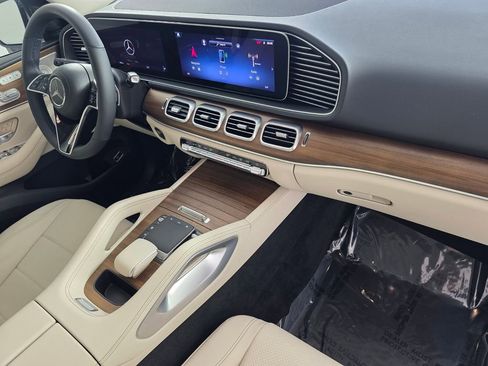 Certified 2024 Mercedes-Benz GLE 450 4MATIC image 31