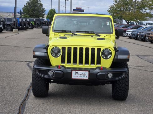 Used 2023 Jeep Gladiator Rubicon w/ LED Lighting Group AWD/4WD image 6
