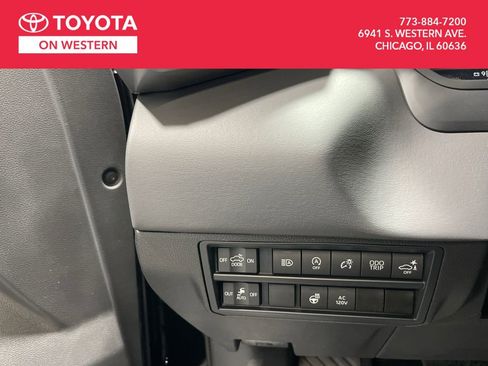 New 2025 Toyota Tundra Platinum image 26