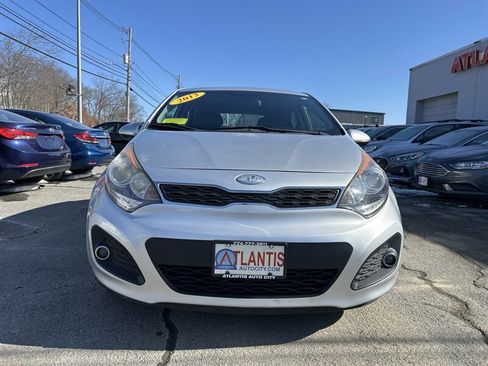 Used 2013 Kia Rio SX w/ Premium Pkg image 2