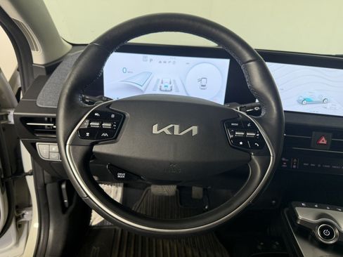 Used 2023 Kia EV6 Wind w/ Wind Technology Package AWD/4WD image 21