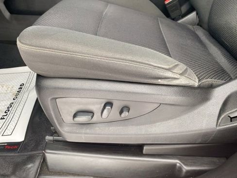 Used 2018 Chevrolet Silverado 1500 LT image 10