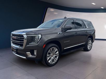 Used 2021 GMC Yukon SLT w/ SLT Luxury Plus Package