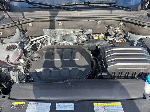 Certified 2026 Volkswagen Atlas Peak Edition AWD/4WD image 38