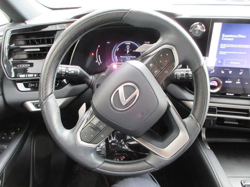 Used 2023 Lexus RX 350 AWD/4WD image 38