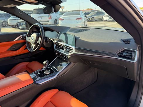 Used 2022 BMW M4 xDrive Competition w/ M Carbon Exterior Package image 18