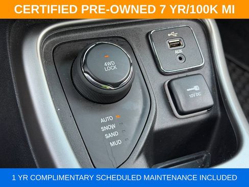 Used 2018 Jeep Compass Latitude w/ Popular Equipment Group AWD/4WD image 30