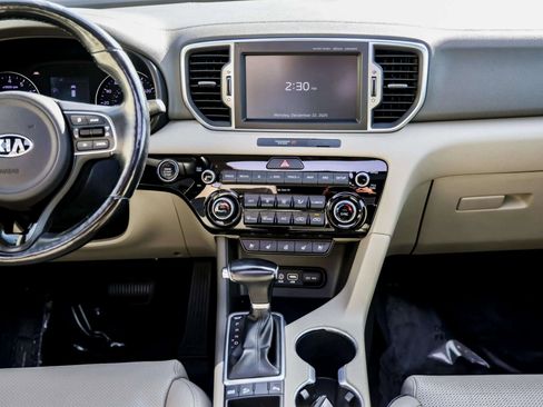 Used 2018 Kia Sportage EX w/ EX Technology Package image 20