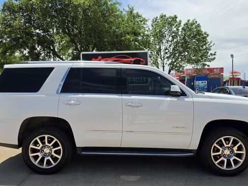Used 2018 GMC Yukon Denali image 7