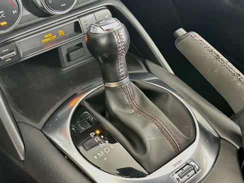 Used 2017 MAZDA MX-5 Miata RF Grand Touring RWD image 24