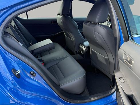 Used 2022 Lexus IS 350 F Sport image 27