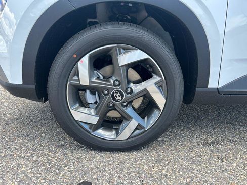 New 2026 Hyundai Venue SEL image 10