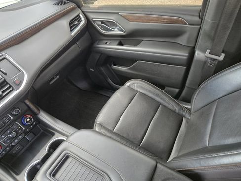Used 2021 Chevrolet Tahoe High Country AWD/4WD image 43