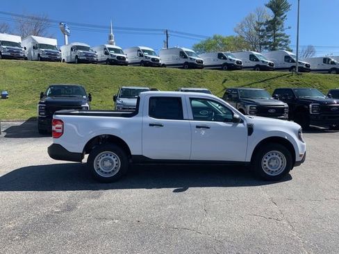 New 2026 Ford Maverick XL image 10