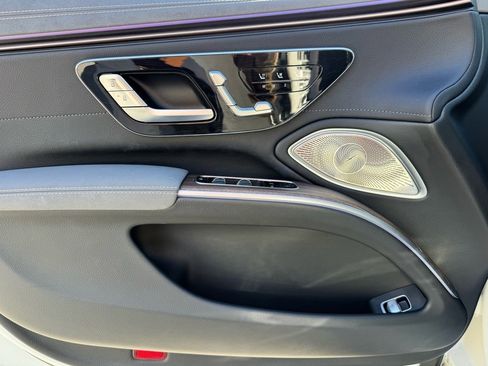 Certified 2023 Mercedes-Benz EQS 580 4MATIC Sedan image 13