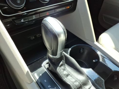 Used 2019 Volkswagen Atlas SEL AWD/4WD image 27