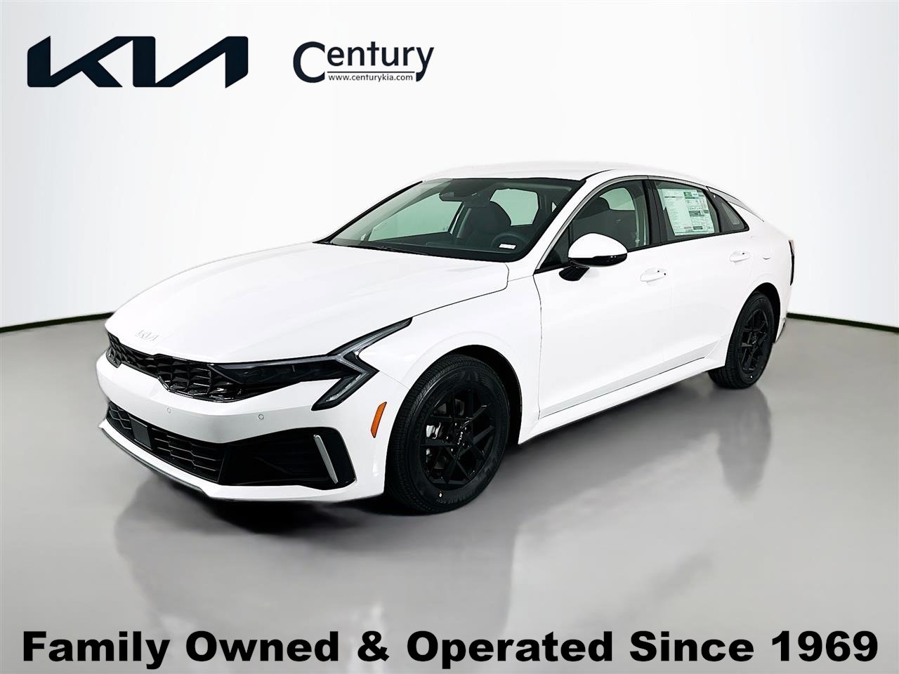 New 2026 Kia K5 LXS FWD image 1
