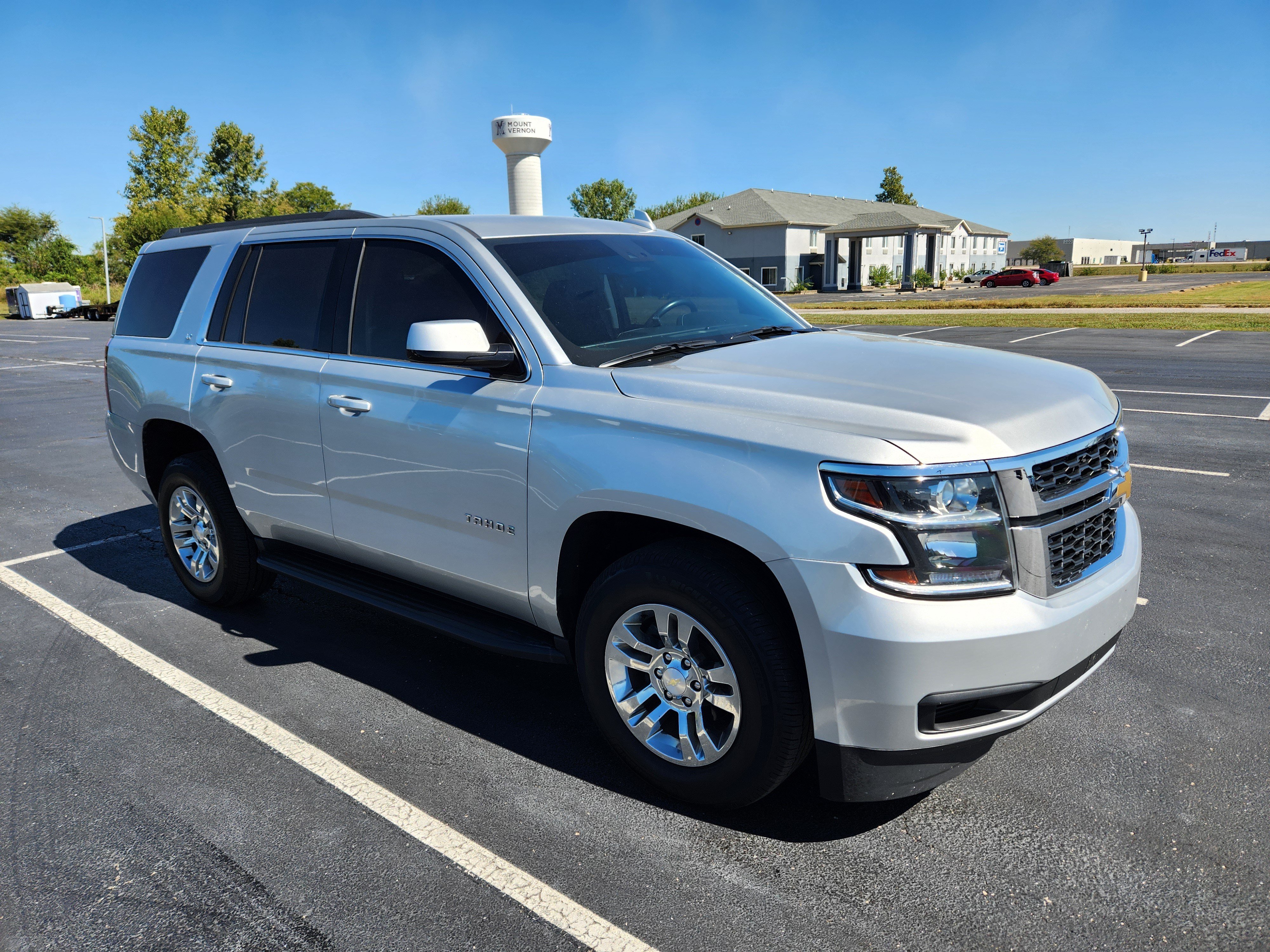 Used 2018 Chevrolet Tahoe LT AWD/4WD image 9