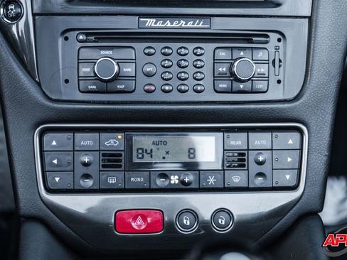 Used 2014 Maserati GranTurismo Sport RWD image 18